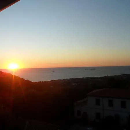 Hotel La Vedetta 3*