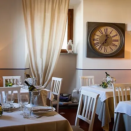Hotel La Vedetta 3*